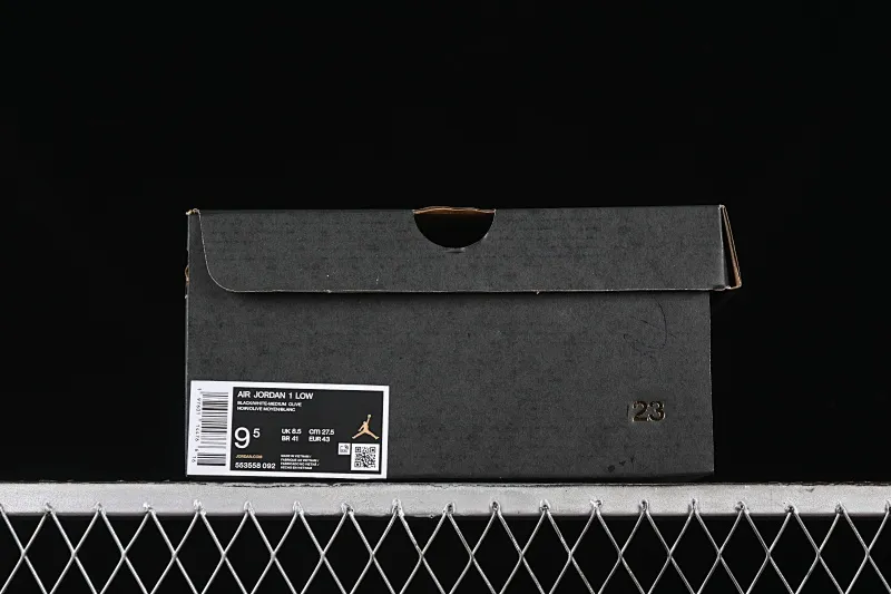 All categories Air Jordan Jordan series basketball shoes Air Jordan 1 Low Air Jordan 1 Low "Medium Olive" AJ1 Joe 1 olive green low-top cultural and casual sneakers 553558-092